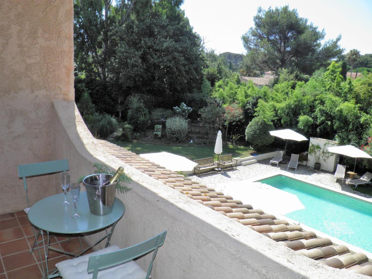 La Bastide Du Bouchou Bed and Breakfast Six-Fours-les-Plages Exteriör bild