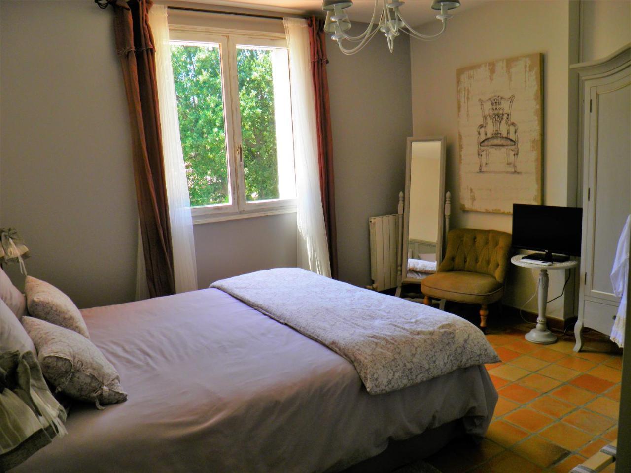 La Bastide Du Bouchou Bed and Breakfast Six-Fours-les-Plages Exteriör bild